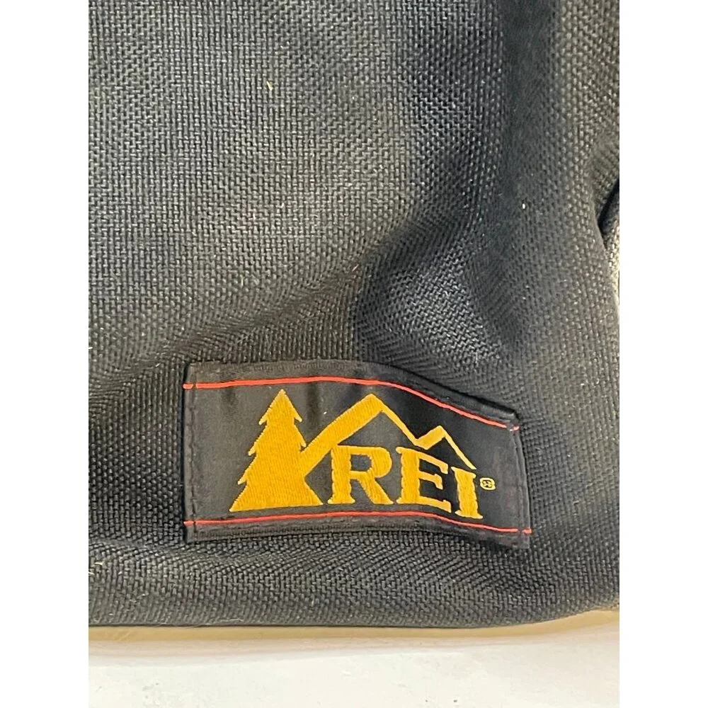 REI shoulder strap bag 19